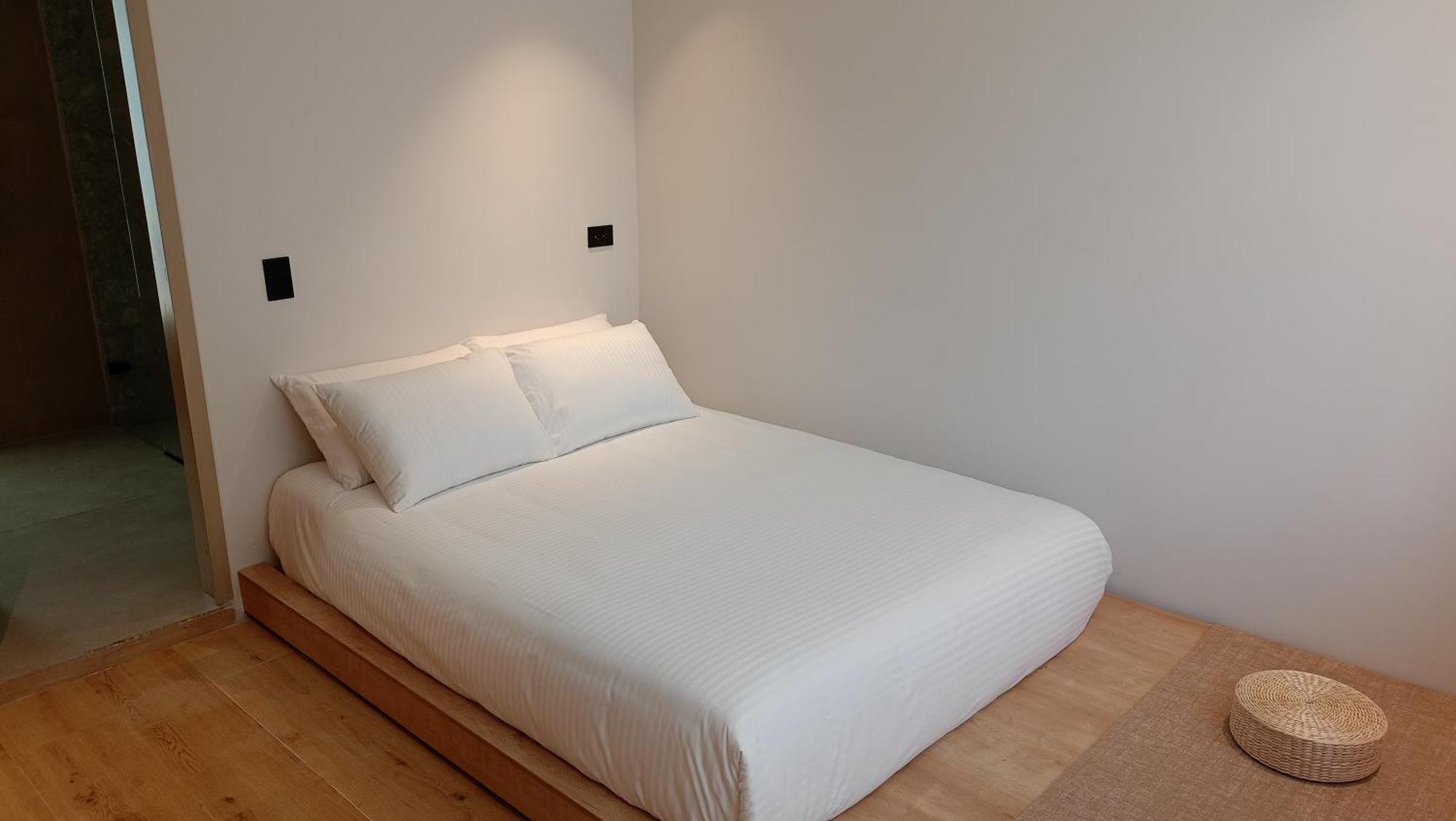 Casa Tokyo Manila By Xcay Home Medellín Esterno foto