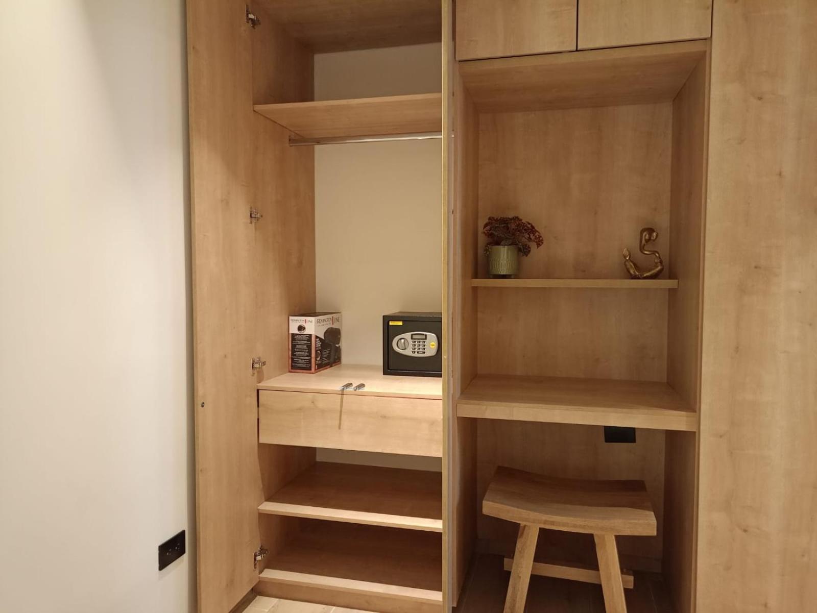 Casa Tokyo Manila By Xcay Home Medellín Esterno foto